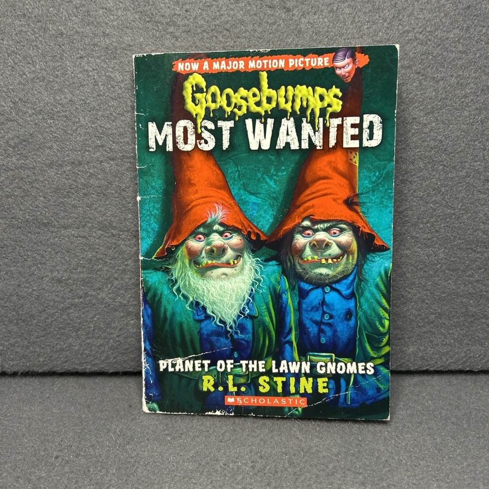 Goosebumps Planet of the Lawn Gnomes by R.L. Stine 2012 Paperback